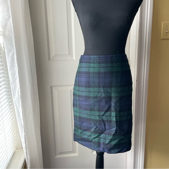 𝅺j Crew Blackswatch Plaid Pencil Skirt size 0 - Picture 3 of 5